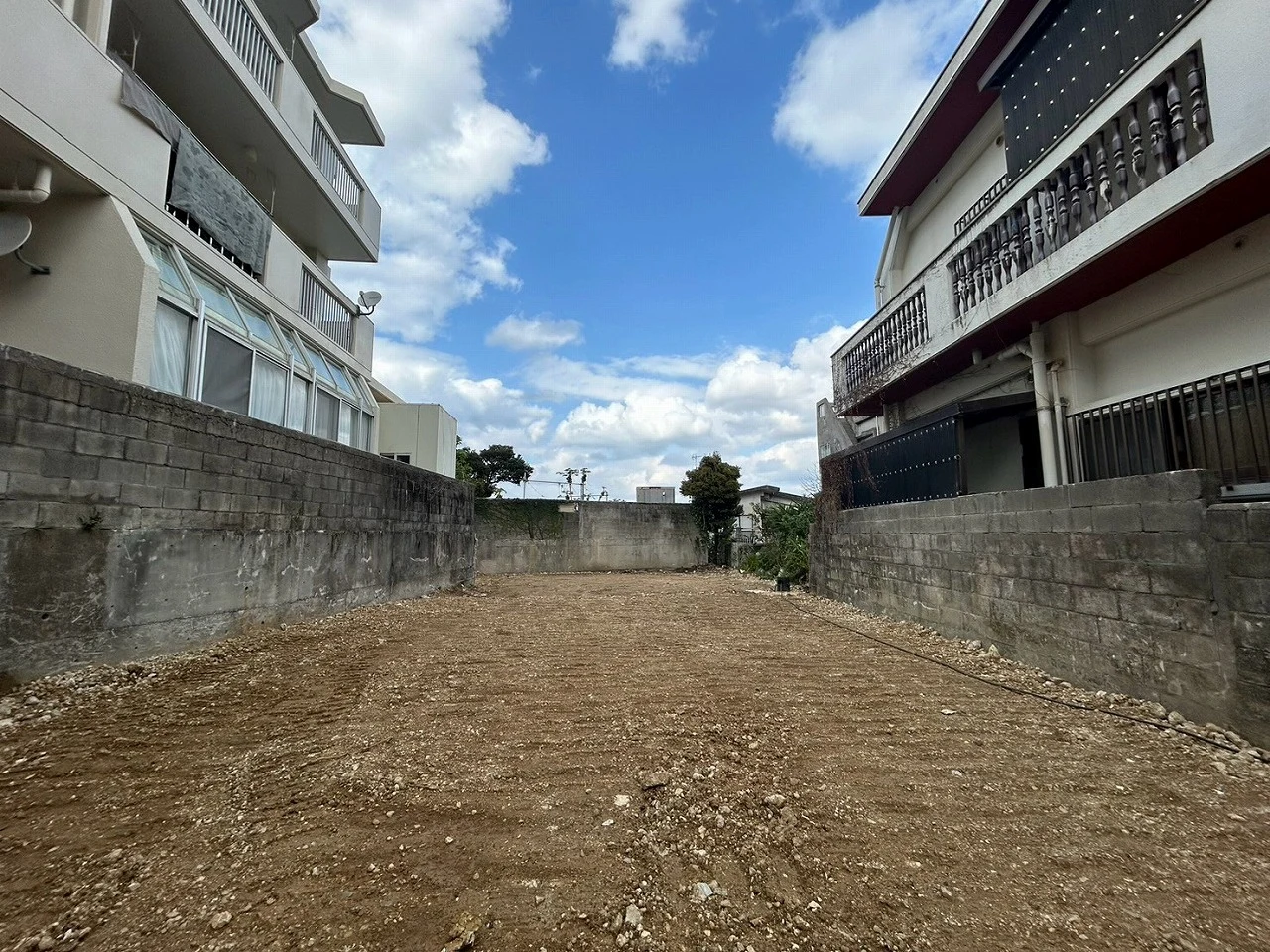 那覇市天久の売土地です(売主様のサイトの写真)